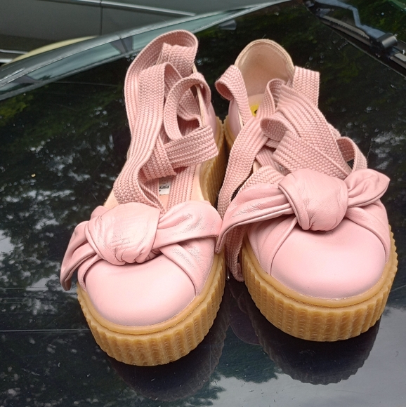 SOLD Puma Fenty Pink Leather Bow Creeper Lace Up Sandal - Picture 4 of 6